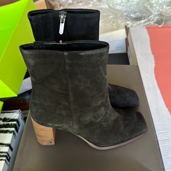 Sam Edelman Womens Osten Suede Stacked Heel Ankle Boots - Picture 6 of 7